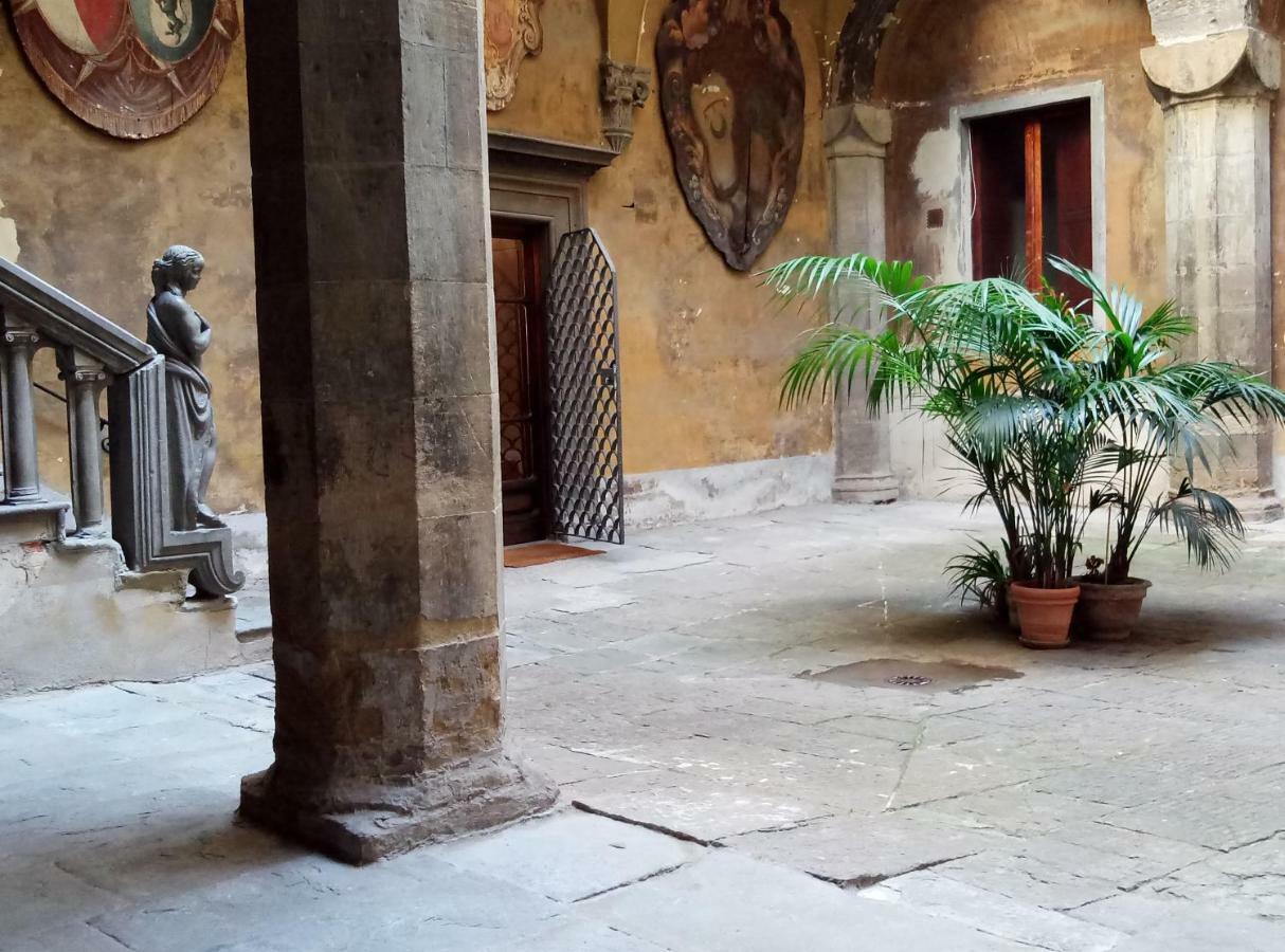 Palazzo Larioni Dei Bardi Apartman Firenze Kültér fotó